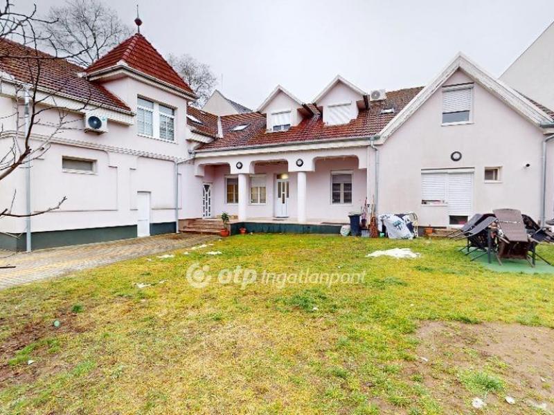 Eladó lakás Nyíregyháza