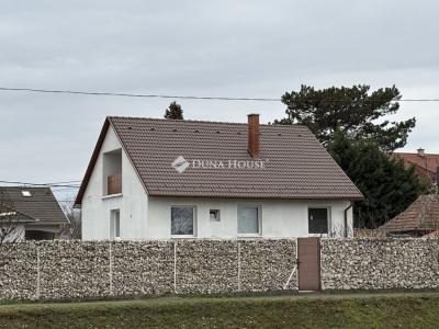 Eladó családi ház Gyál