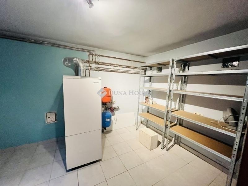 Eladó családi ház Mogyoród