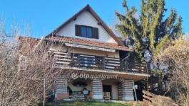 Eladó nyaraló Csopak