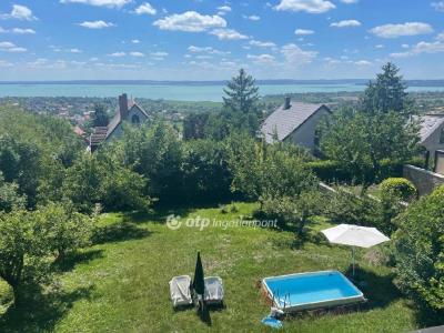 Eladó nyaraló Csopak