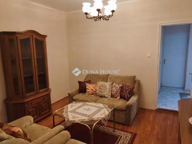 Kiadó családi ház Pécs