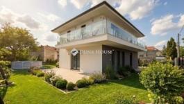 Eladó családi ház Budapest