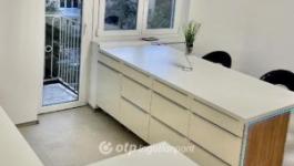 Eladó lakás Komló