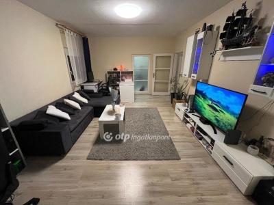 Eladó lakás Pécs