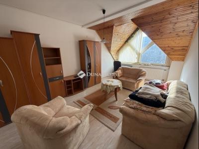 Eladó lakás Pécs