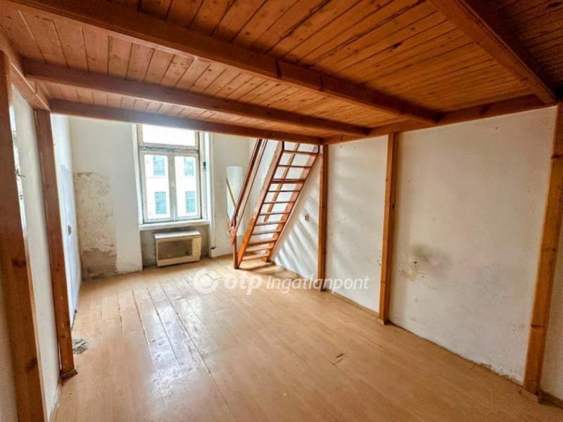 Eladó lakás Budapest