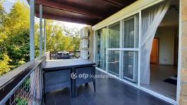 Eladó lakás Balatonőszöd