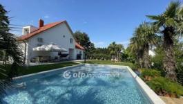 Eladó családi ház Balatonboglár