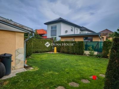 Eladó családi ház Budapest