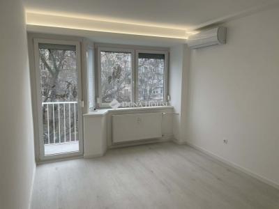 Eladó lakás Pécs