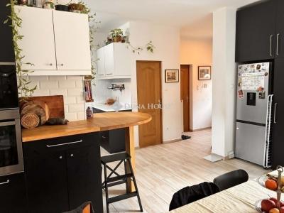 Eladó ikerház Budapest