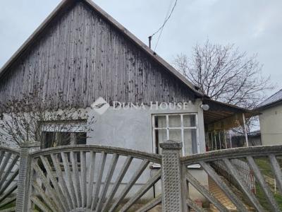 Eladó családi ház Tápiószecső