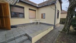 Eladó családi ház Pécs