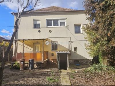 Eladó családi ház Pécs