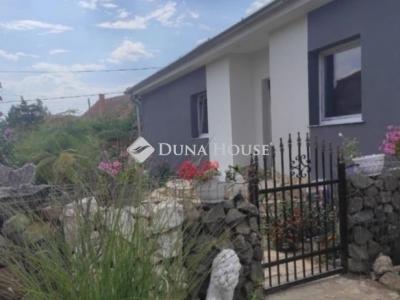 Eladó családi ház Pilis
