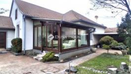 Eladó családi ház Cegléd