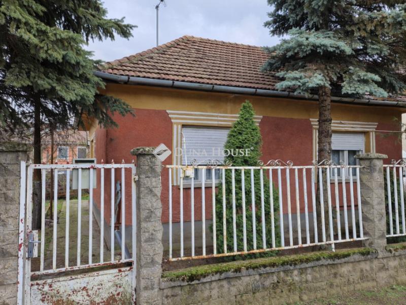 Eladó családi ház Monor Monorierdő