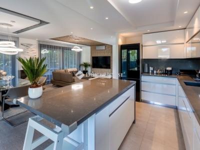 Eladó családi ház Budapest