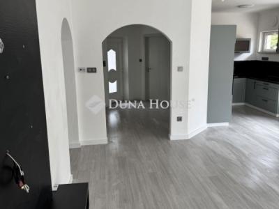 Eladó családi ház Veresegyház