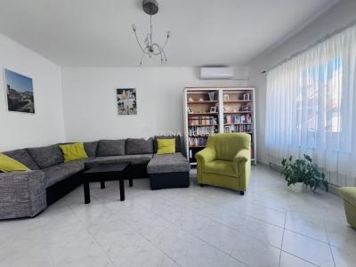 Eladó családi ház Pécs