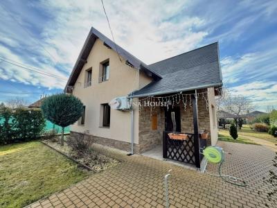 Eladó családi ház Maglód