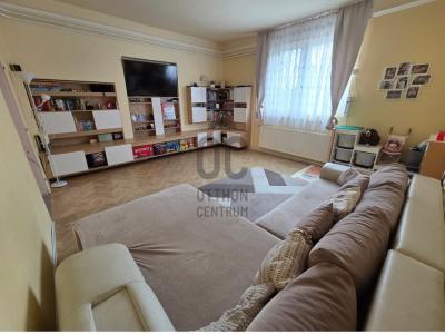 Eladó családi ház Budapest