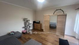 Eladó családi ház Tápiószele