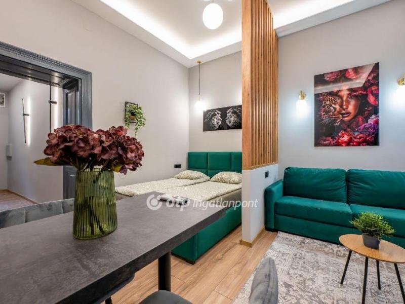 Eladó lakás Budapest