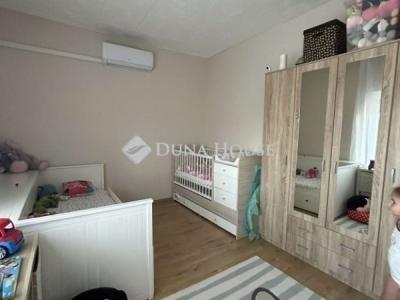 Eladó családi ház Monor