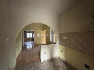 Eladó családi ház Albertirsa