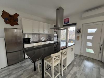 Eladó családi ház Mogyoród