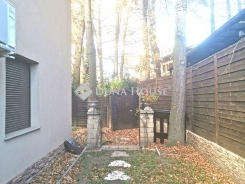 Eladó családi ház Fót