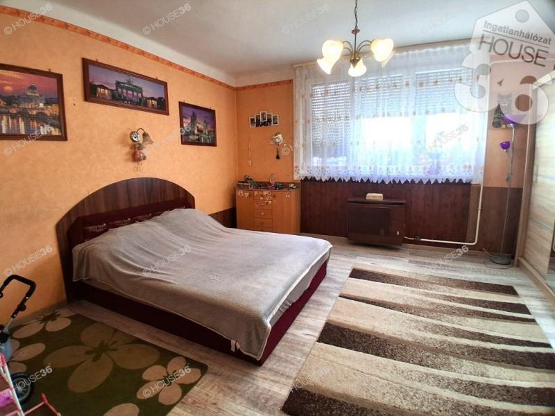 Eladó lakás Kecskemét