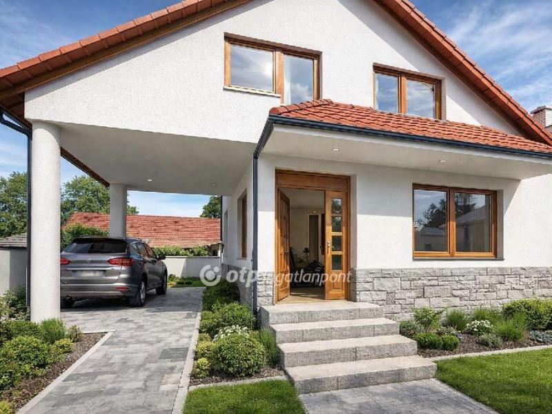 Eladó családi ház Budapest