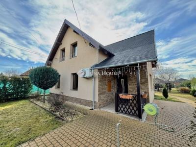 Eladó családi ház Maglód