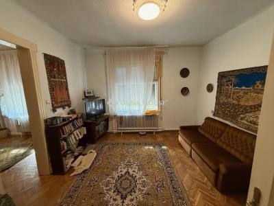 Eladó családi ház Budapest