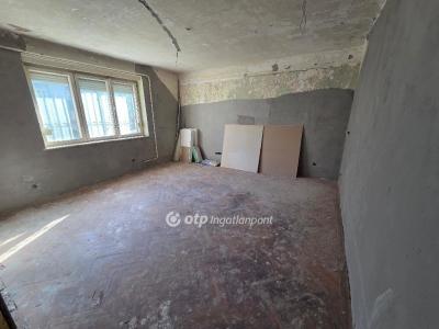 Eladó lakás Miskolc