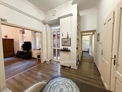 Eladó lakás Budapest