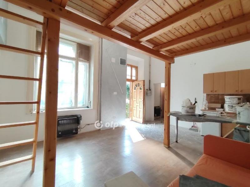 Eladó lakás Budapest