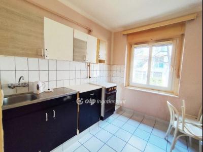 Eladó lakás Budapest