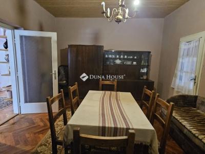 Eladó családi ház Bóly