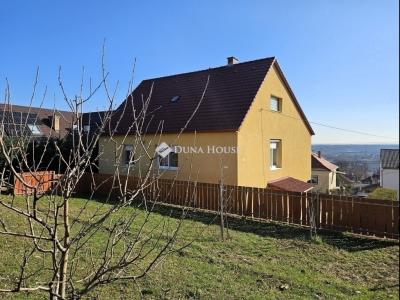 Eladó családi ház Pécs