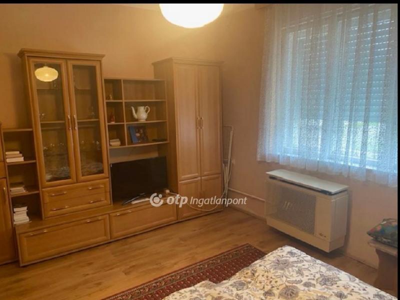 Eladó családi ház Himesháza