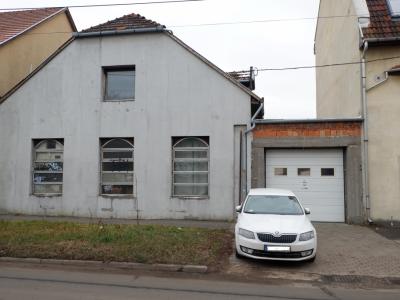 Eladó családi ház Szeged