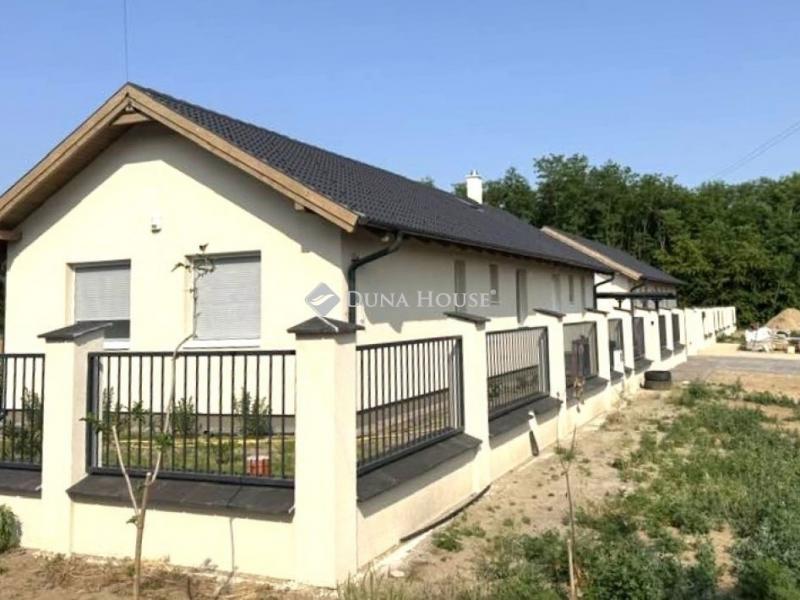 Eladó ikerház Vasad