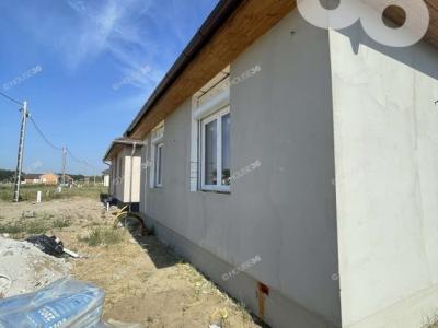 Eladó családi ház Kecskemét