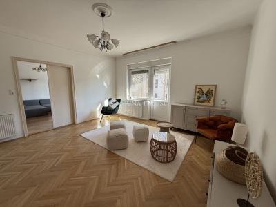 Eladó lakás Pécs