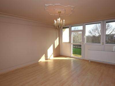 Eladó lakás Debrecen