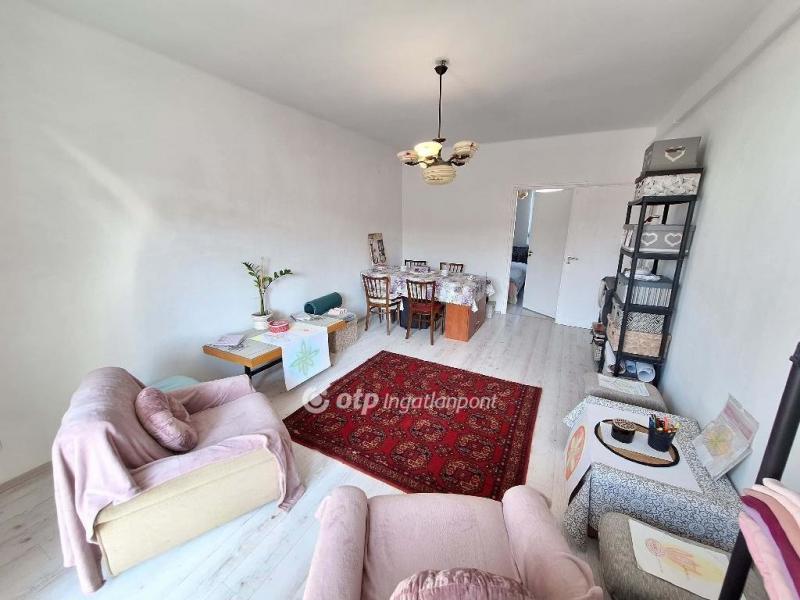 Eladó lakás Siófok